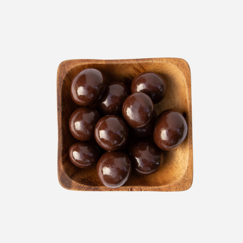 Island Harvest - Organic Macadamias Covered in Milk Chocolate - 9 oz.