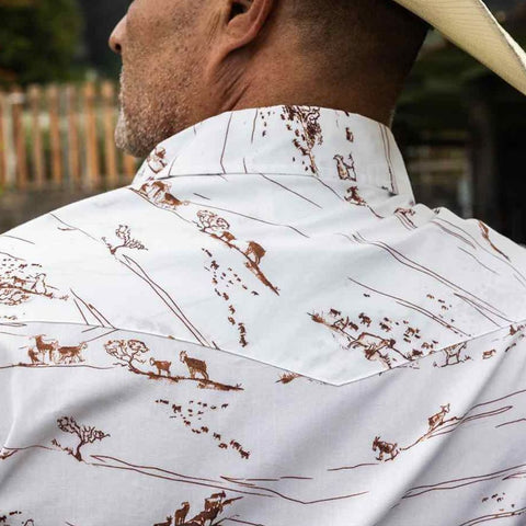 Western Aloha - Saddle Road Short Sleeve - White/Red