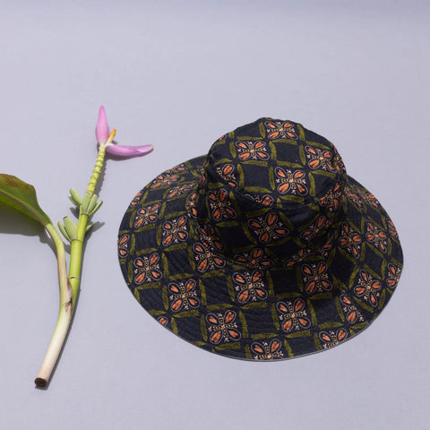 Lola Pilar - B&W Reversible Wide Brim Bucket Hat