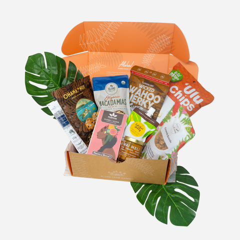 hawaii gift set with local food and snacks in a gift box