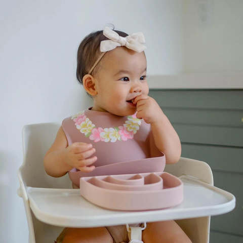 ava and oliver plumeria lei bib